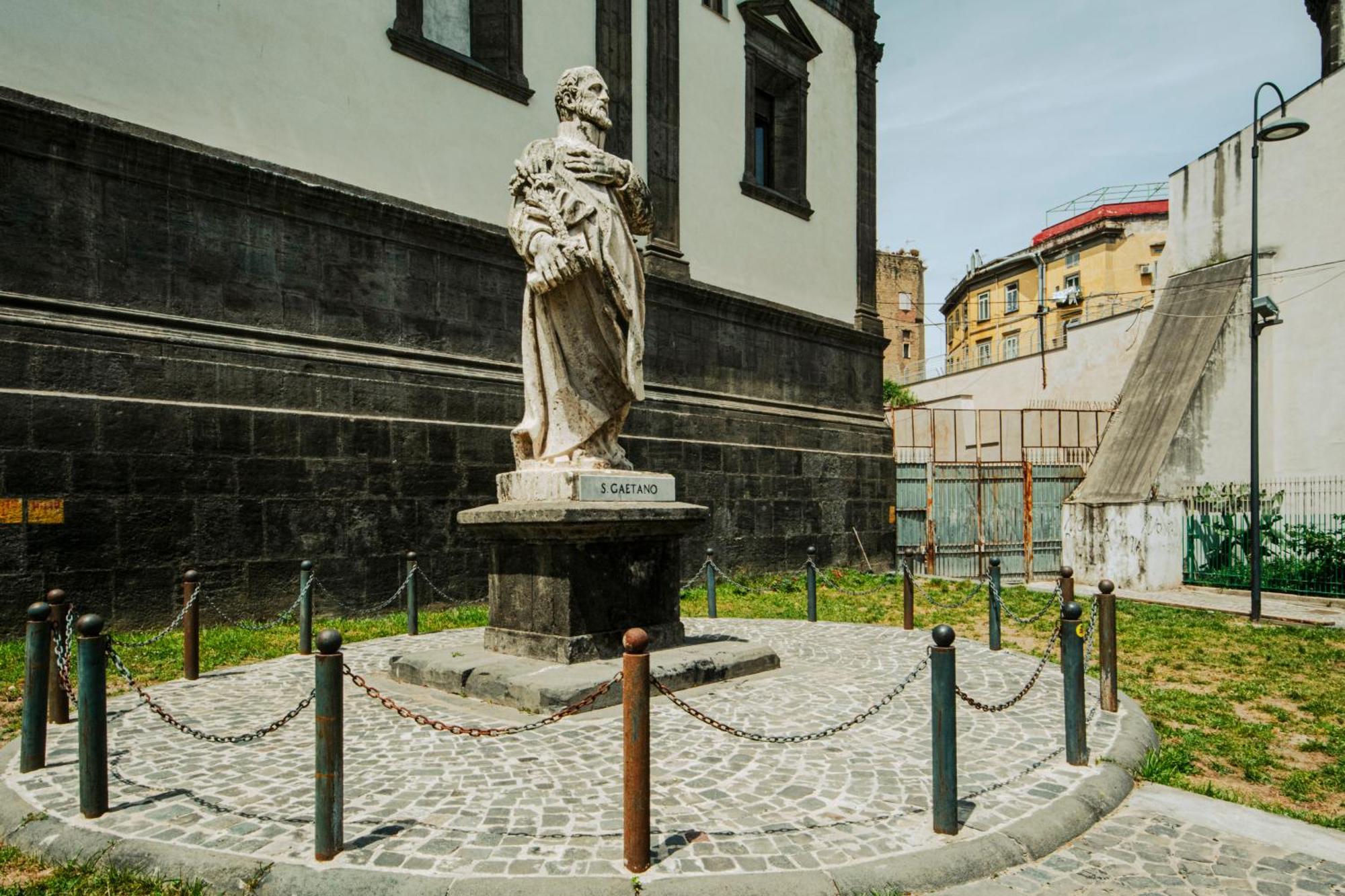 Affittacamere La Reggia Della Duchesca Napoli